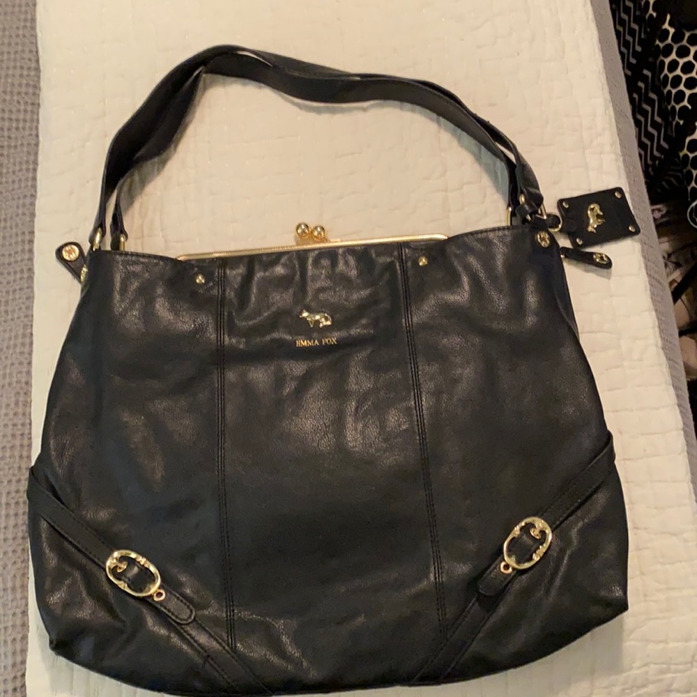 This is a Emma Fox large purse.  Hardly worn
